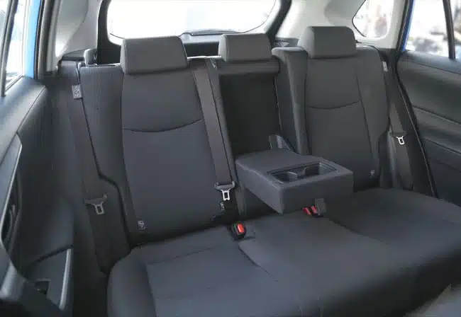 Rav4-interior-3