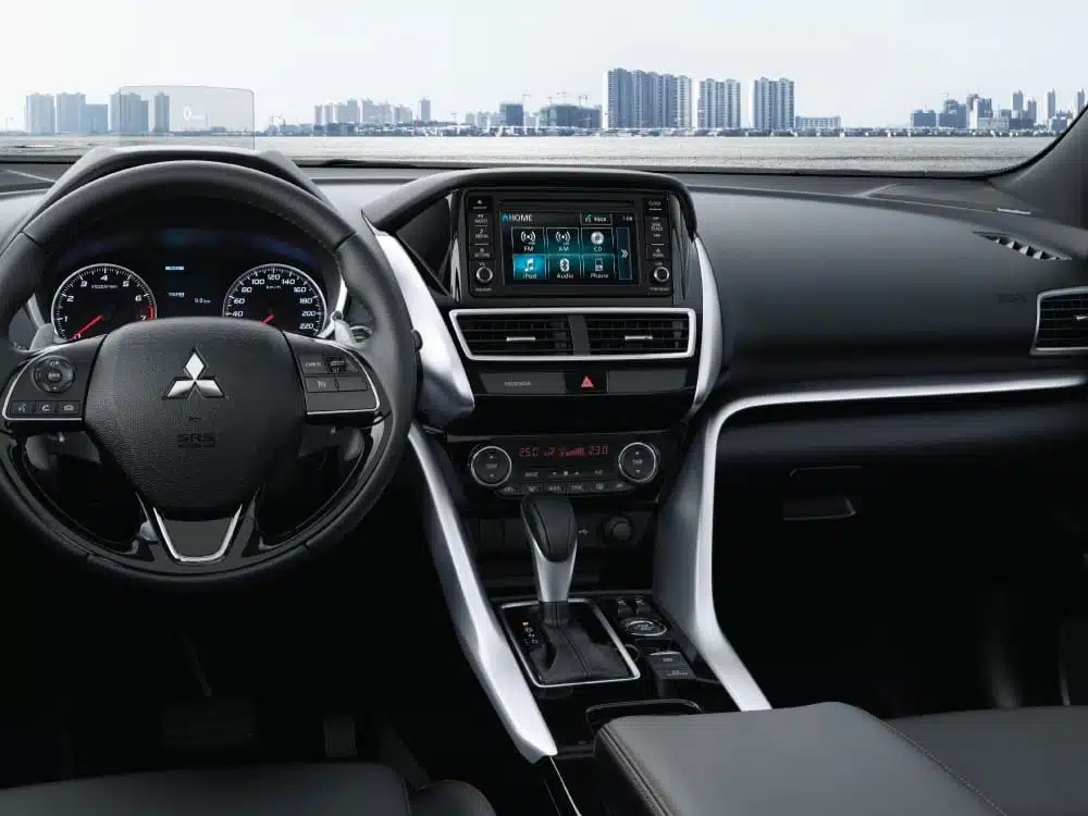 eclipse-cross-interior-1